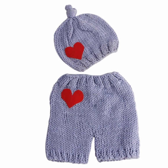 Newborn Baby Hand Knit Bluish Gray Outfit with Red Heart Photography Prop - Picture 2 of 14
